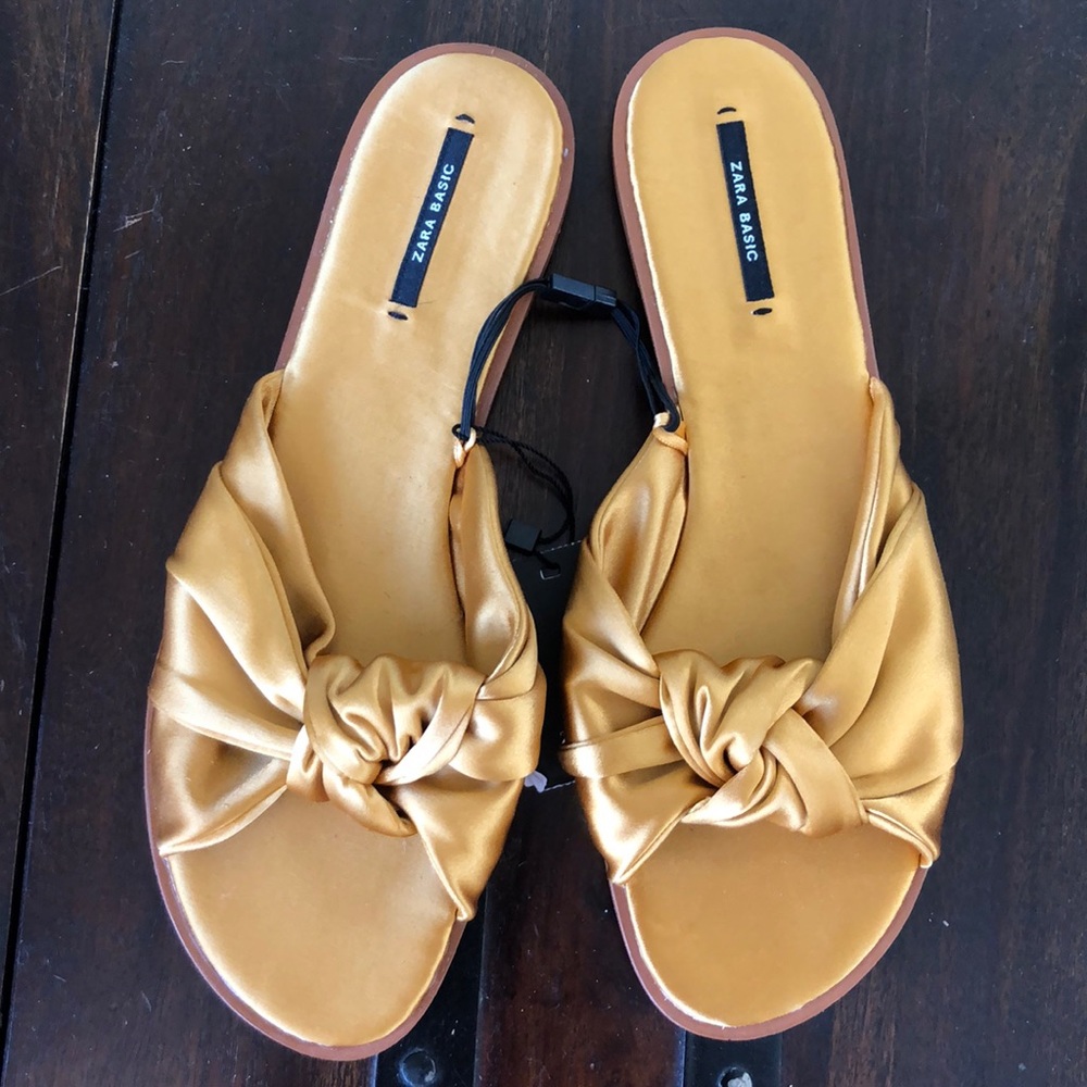 NWT Zara Yellow Gold Slippers